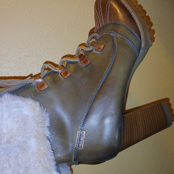 Women's Brown and Tan Heeled Boots - Picture 8 of 13